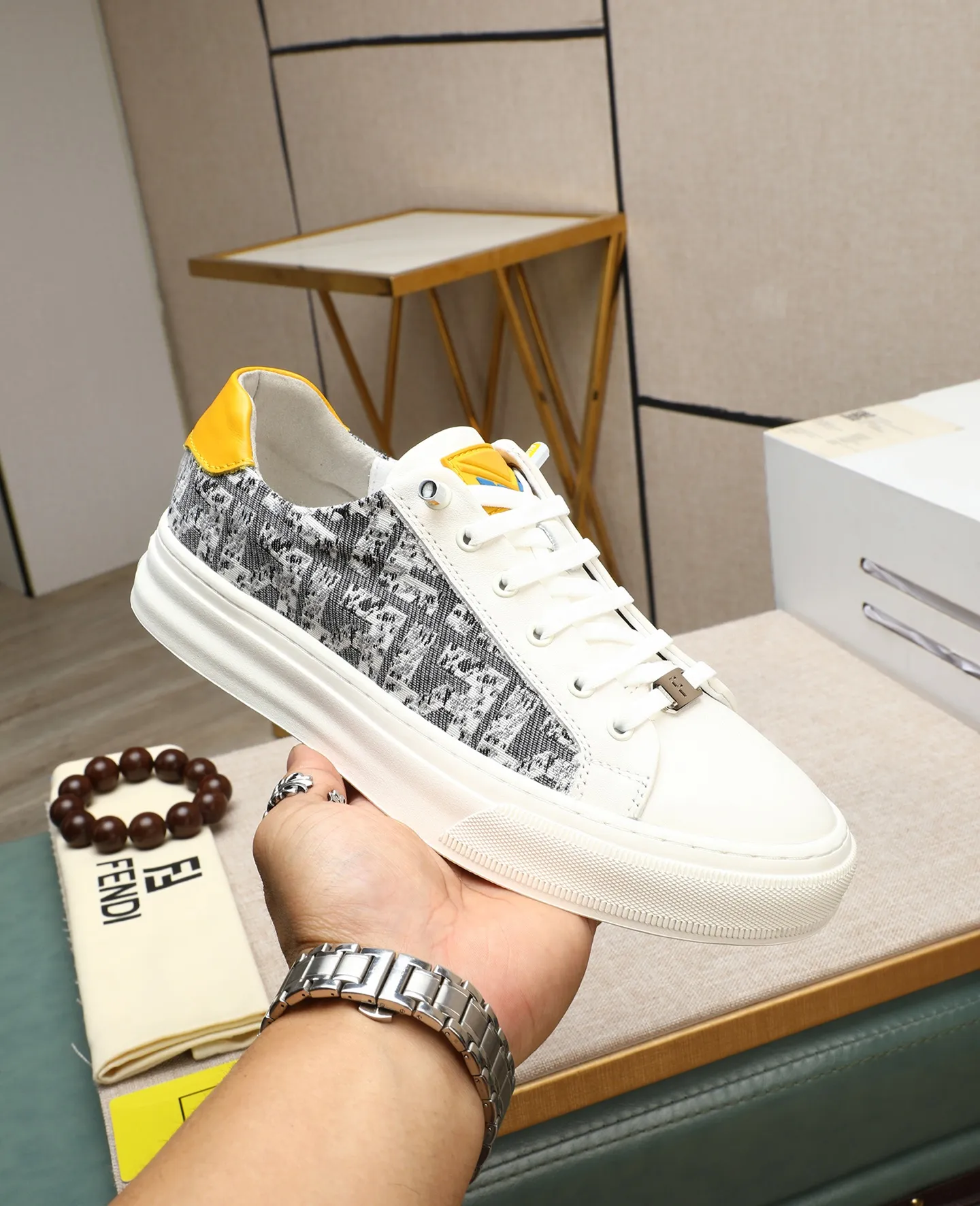 Men's shoes 💰400🕷🕷[FENDI] Fendi fashionable casual men's shoes 🇨🇳Original official website 1:1 model opening, new models are available first 💯Not high-profile but avant-garde, simple About low-key and fashionable, super versatile style 🌿 Made of original cowhide ➕ Pigskin lining 🎋 The version is comfortable on the feet, so rigorous for any small place, and the workmanship is first-class 🍍38-44 Large quantities in stock
